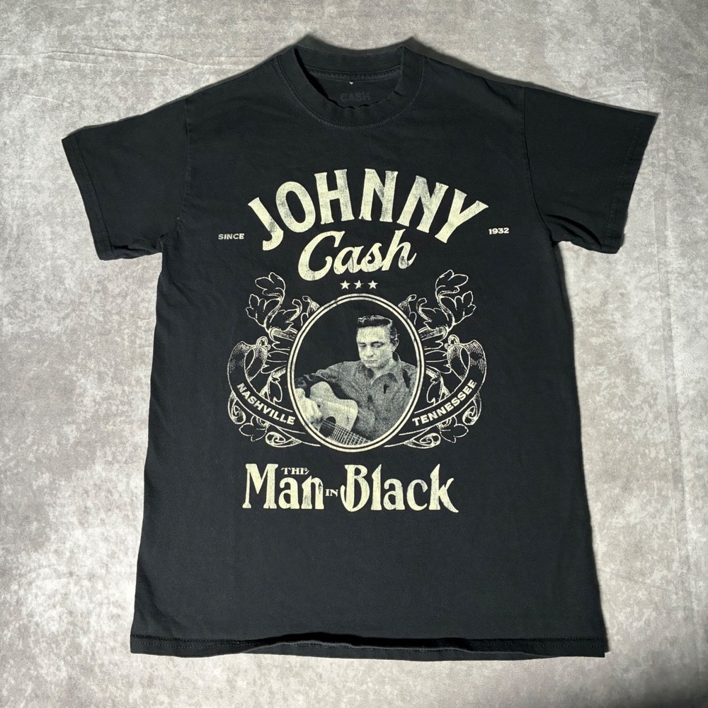 Johnny Cash The Man In Black Graphic T-Shirt Mens Small Nashville Tennessee Tee